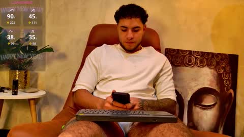 Snapshot of xlittle_xbearx chatting on 09-20-25, 08:54 Kev online show from 09-20-25, 08:54