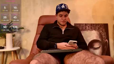 Snapshot of xlittle_xbearx chatting on 10-13-25, 12:21 Kev online show from 10-13-25, 12:21