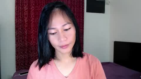 Snapshot of xlovely_destinyx chatting on 11-29-25, 04:48 Alice online show from 11-29-25, 04:48