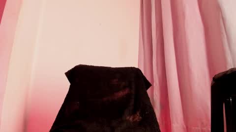 Snapshot of xmistresspervet chatting on 12-19-25, 09:11 xmistresspervet online show from 12-19-25, 09:11