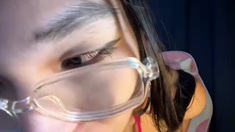 Snapshot of xmonica_cummerx chatting on 12-23-24, 11:04 Sweet Monica online show from 12-23-24, 11:04