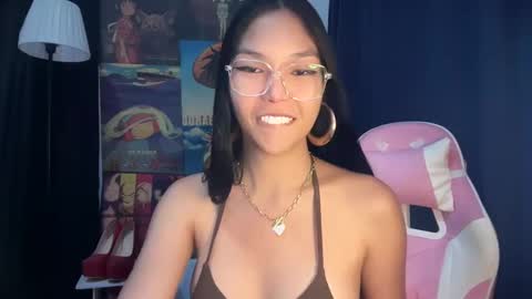 Snapshot of xmonica_cummerx chatting on 02-06-25, 07:35 Sweet Monica online show from 02-06-25, 07:35