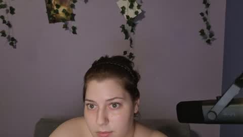 Snapshot of xo_bambi_xo chatting on 05-05-26, 03:47 Bambi online show from 05-05-26, 03:47