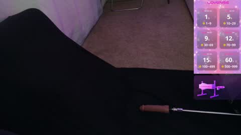 Snapshot of xo_kate chatting on 01-17-25, 11:07 Kate online show from 01-17-25, 11:07