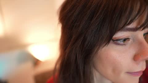 Bella Bondai online show from 12-22-24, 12:38