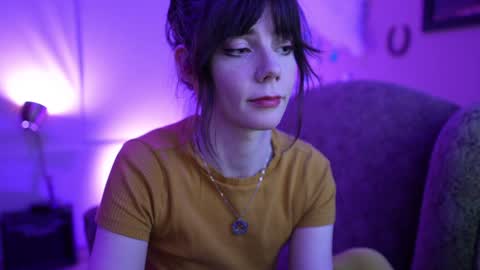 Bella Bondai online show from 02-04-25, 01:56