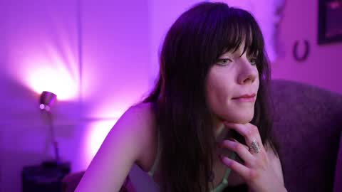 Bella Bondai online show from 02-05-25, 08:21