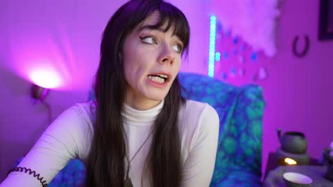 Bella Bondai online show from 03-01-25, 09:07