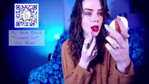 Snapshot of xobondaixo chatting on 05-10-26, 08:52 Bella Bondai online show from 05-10-26, 08:52