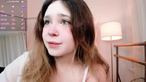 Snapshot of xohanna chatting on 01-14-26, 06:52 Milana online show from 01-14-26, 06:52