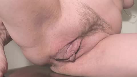 Snapshot of xollan chatting on 02-27-25, 12:32 Lost in Lust online show from 02-27-25, 12:32