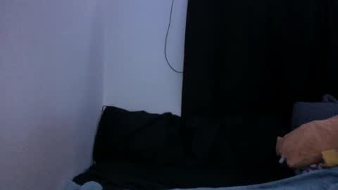 Snapshot of xoxo_k chatting on 12-11-24, 08:58 Miss K online show from 12-11-24, 08:58