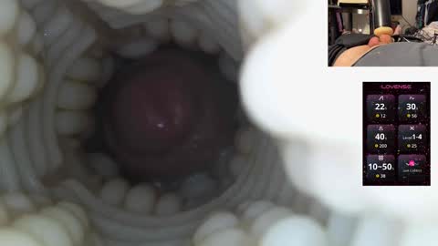 Snapshot of xoxowtf chatting on 12-15-25, 04:28 xoxowtf online show from 12-15-25, 04:28