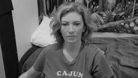 xpbunni online show from 09-28-25, 02:44