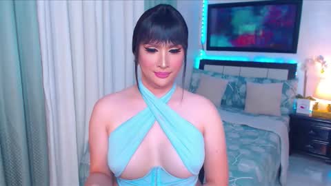 Snapshot of xplaymateamandax chatting on 04-30-26, 05:58 amanda online show from 04-30-26, 05:58
