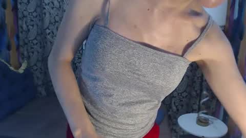 Snapshot of xqueenyasiandomcumx chatting on 12-31-24, 02:29 address me as QUEEN NINA A Little Bit of ANGELIC FACE with a Wild Demonic Side online show from 12-31-24, 02:29