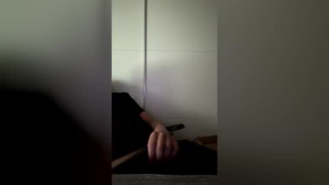 Snapshot of xrazorman chatting on 07-18-26, 01:26 xrazorman online show from 07-18-26, 01:26