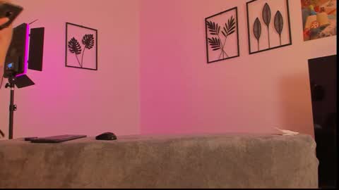 Snapshot of xs__ chatting on 03-15-26, 06:41 Emmy online show from 03-15-26, 06:41