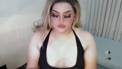 Snapshot of xsabbylicious69 chatting on 09-24-25, 05:00 xsabbylicious69 online show from 09-24-25, 05:00