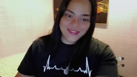 Snapshot of xsabbylicious69 chatting on 12-14-25, 01:05 xsabbylicious69 online show from 12-14-25, 01:05