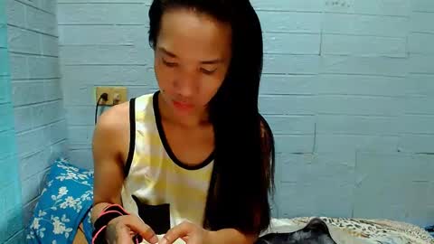 Snapshot of xsavagemistressx chatting on 03-05-25, 02:25 Ask Me Baby  online show from 03-05-25, 02:25