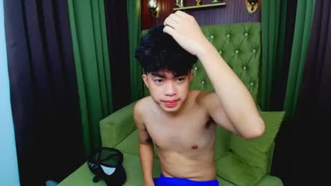 Snapshot of xsianhotcocxx chatting on 06-23-26, 01:03 xsianhotcocxx online show from 06-23-26, 01:03