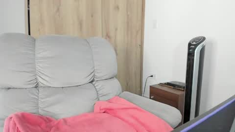 Snapshot of xspecialroomx chatting on 05-02-26, 07:30 Hellen Sofia instagram hellen5546 online show from 05-02-26, 07:30