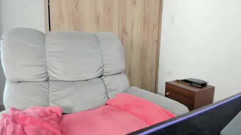 Snapshot of xspecialroomx chatting on 05-10-26, 08:25 Hellen Sofia instagram hellen5546 online show from 05-10-26, 08:25