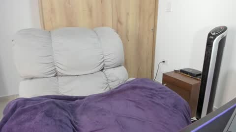 Snapshot of xspecialroomx chatting on 07-14-26, 01:06 Hellen Sofia instagram hellen5546 online show from 07-14-26, 01:06