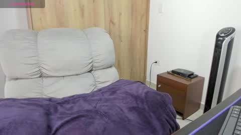 Snapshot of xspecialroomx chatting on 07-26-26, 01:40 Hellen Sofia instagram hellen5546 online show from 07-26-26, 01:40