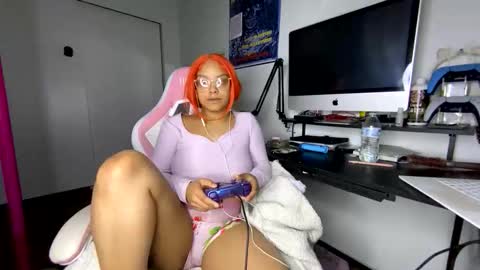 xStarGazingx online show from 03-19-26, 04:49