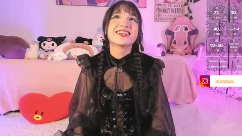 Snapshot of xsussan chatting on 02-22-25, 12:49 xsussan online show from 02-22-25, 12:49