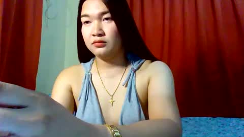 HI IM PAULINE online show from 12-18-24, 02:10
