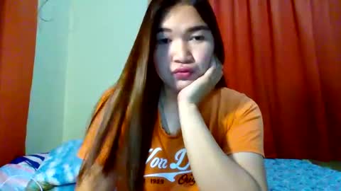 HI IM PAULINE online show from 01-04-25, 03:50