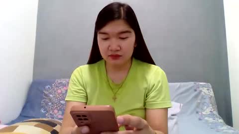 HI IM PAULINE online show from 10-05-25, 01:37