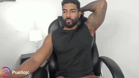 Snapshot of xtipp3r chatting on 04-28-26, 12:32 Stipp3r online show from 04-28-26, 12:32