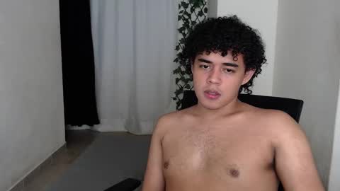 Snapshot of xtranherr chatting on 12-29-24, 02:38 xtranherr online show from 12-29-24, 02:38