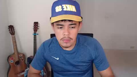 Snapshot of xtranherr chatting on 09-12-25, 12:38 xtranherr online show from 09-12-25, 12:38