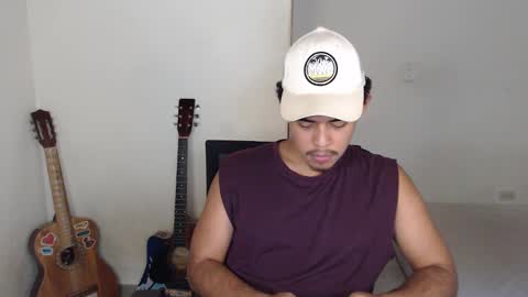 Snapshot of xtranherr chatting on 09-13-25, 10:20 xtranherr online show from 09-13-25, 10:20