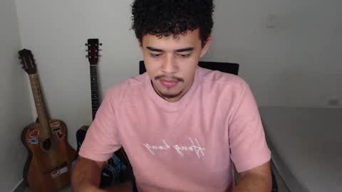 Snapshot of xtranherr chatting on 10-02-25, 01:45 xtranherr online show from 10-02-25, 01:45