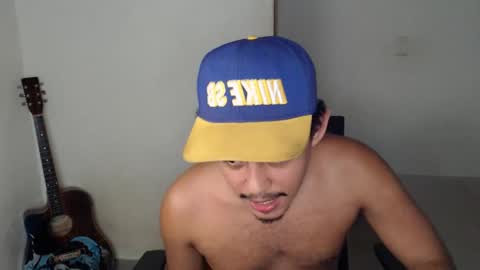 Snapshot of xtranherr chatting on 11-27-25, 02:02 xtranherr online show from 11-27-25, 02:02