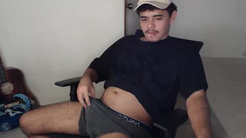 Snapshot of xtranherr chatting on 12-01-25, 03:22 xtranherr online show from 12-01-25, 03:22