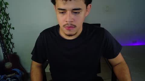 Snapshot of xtranherr chatting on 02-18-26, 01:01 xtranherr online show from 02-18-26, 01:01