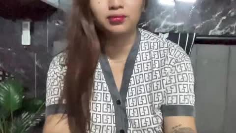 Snapshot of xtremelyasian chatting on 04-23-26, 12:40 xtremelyasian online show from 04-23-26, 12:40