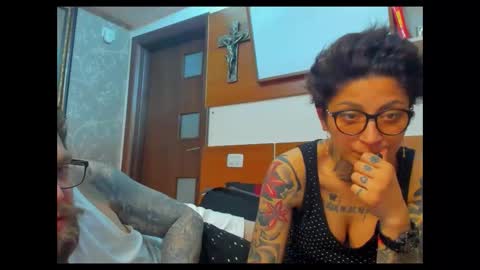 Snapshot of xwildhearts chatting on 03-26-26, 11:32 xwildhearts online show from 03-26-26, 11:32