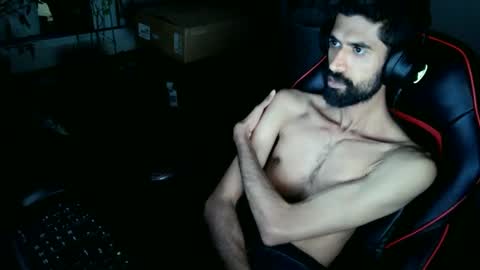 Snapshot of xwuvzyew chatting on 12-20-24, 05:25 x online show from 12-20-24, 05:25