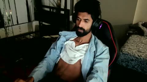 Snapshot of xwuvzyew chatting on 12-22-24, 04:28 x online show from 12-22-24, 04:28