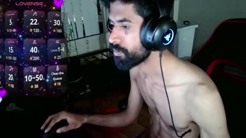 Snapshot of xwuvzyew chatting on 12-24-24, 01:49 x online show from 12-24-24, 01:49