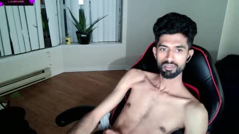 Snapshot of xwuvzyew chatting on 01-26-25, 12:58 x online show from 01-26-25, 12:58