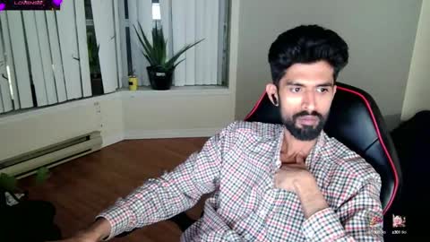 Snapshot of xwuvzyew chatting on 02-04-25, 04:59 x online show from 02-04-25, 04:59